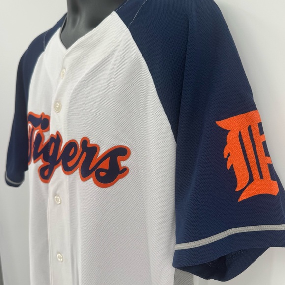 Detroit Tigers Brandon Inge #15 MLB Jersey White Navy Size Large (T1) - Picture 4 of 9